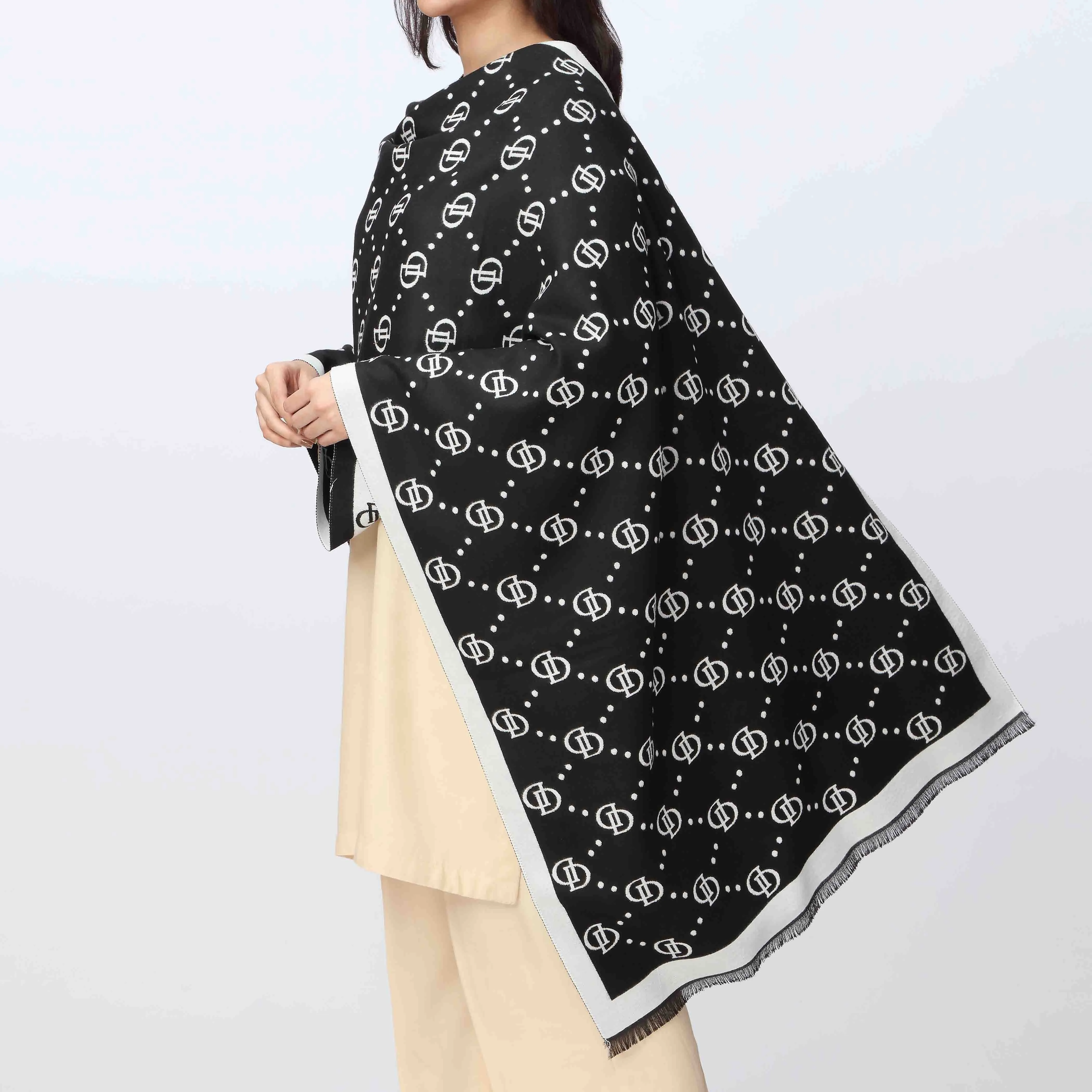 Black Winter Stole PW9724