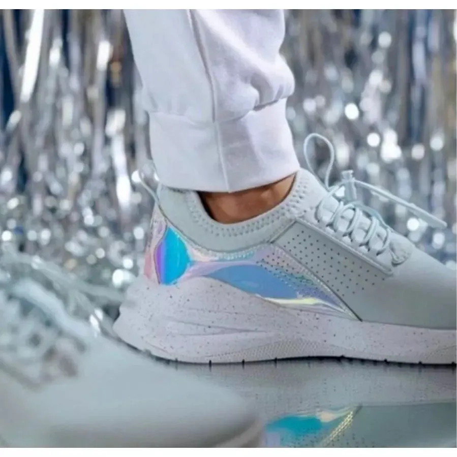 Clove  - Women Aero's Shoes - Limited Edition - Blue Holographic
