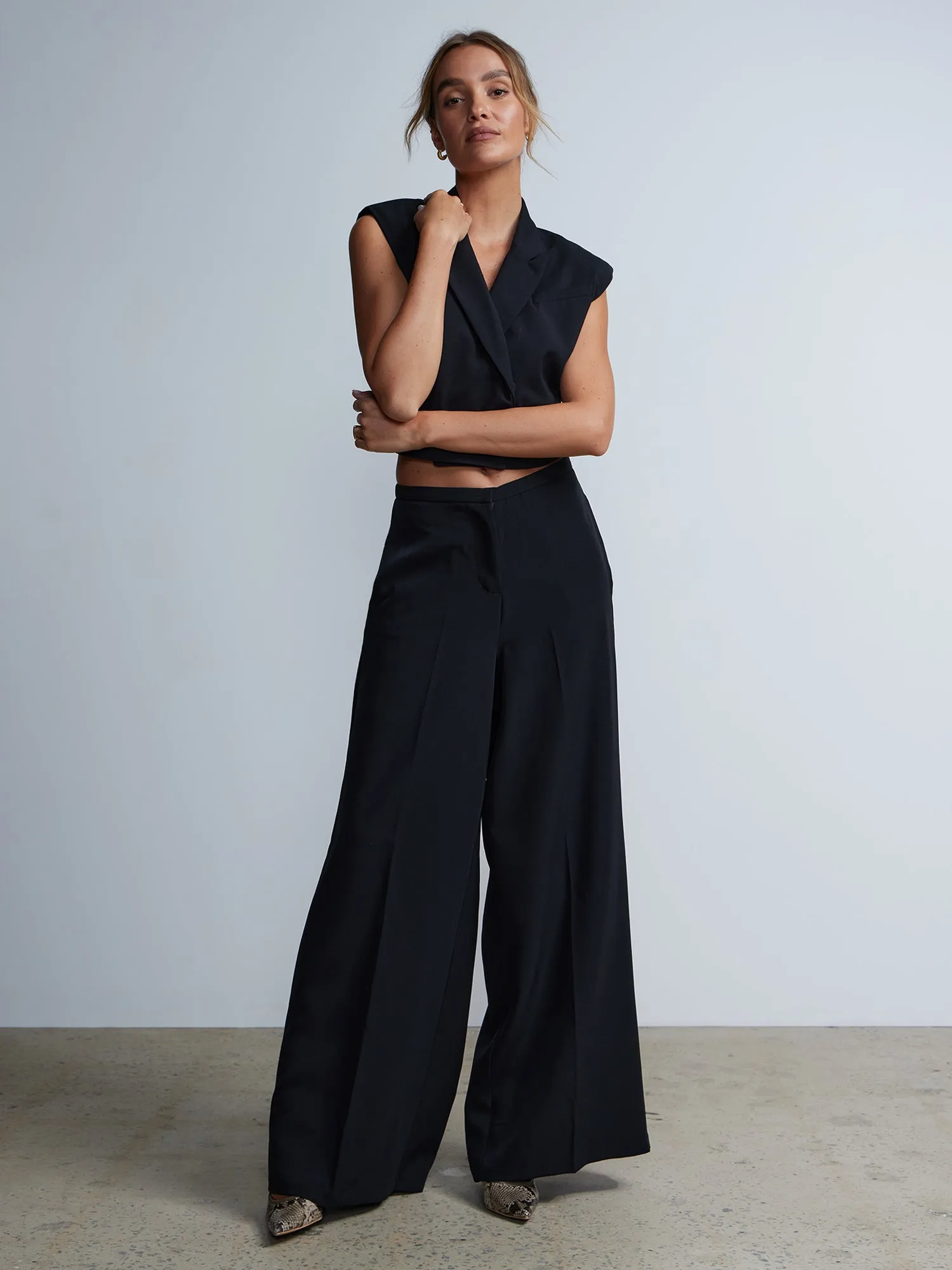 High Rise Wide Leg Pant