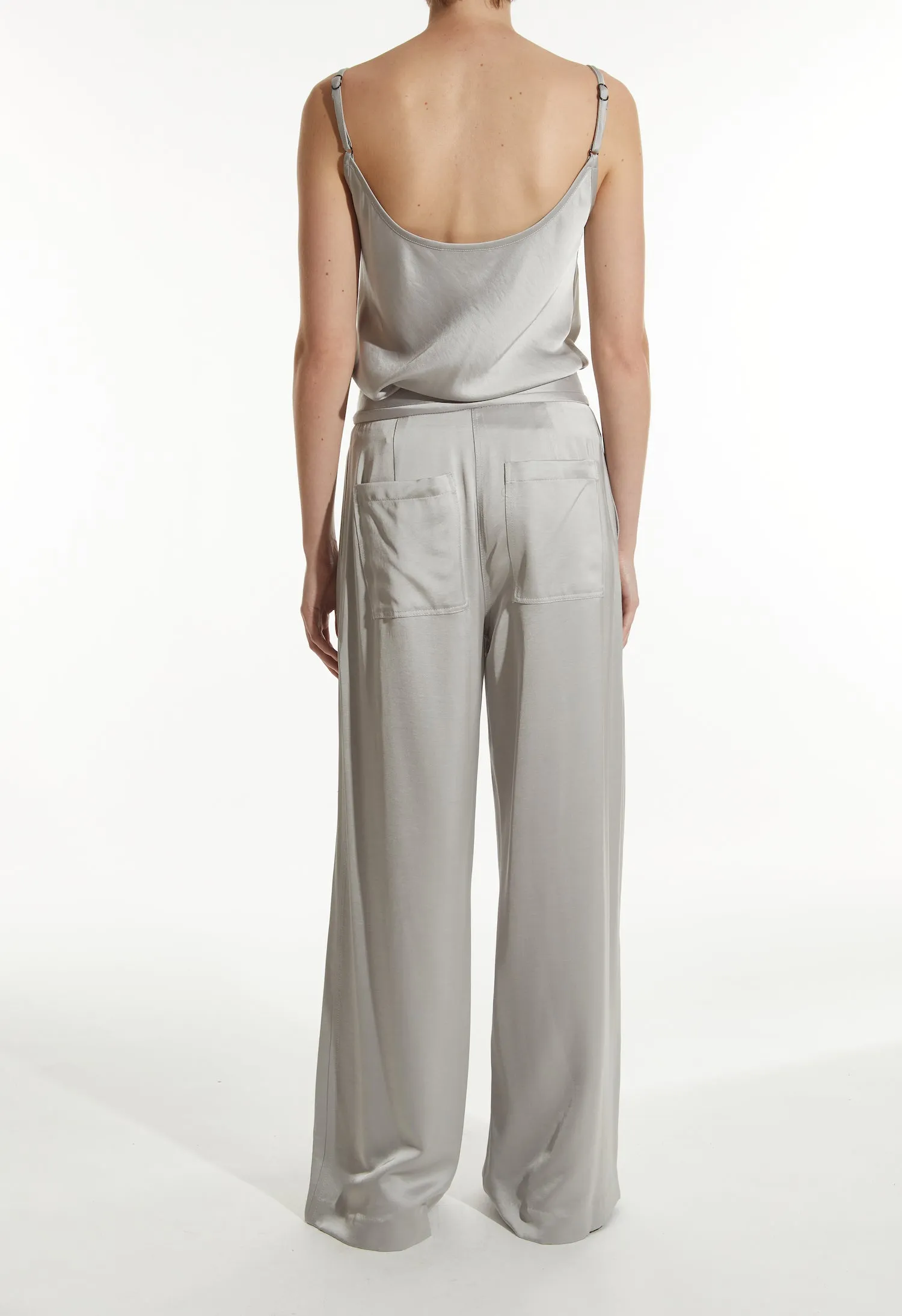 Neve Mid-Waisted Wideleg Trouser