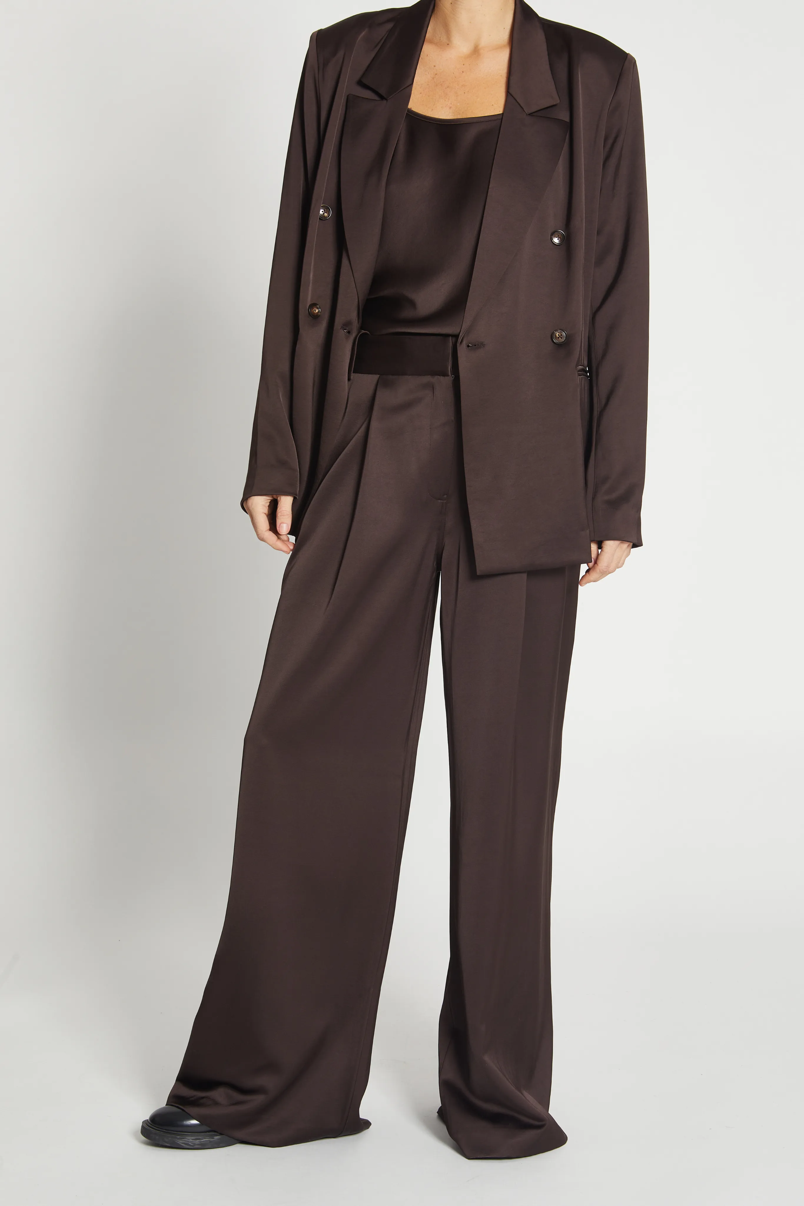Neve Mid-Waisted Wideleg Trouser