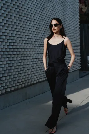Neve Mid-Waisted Wideleg Trouser