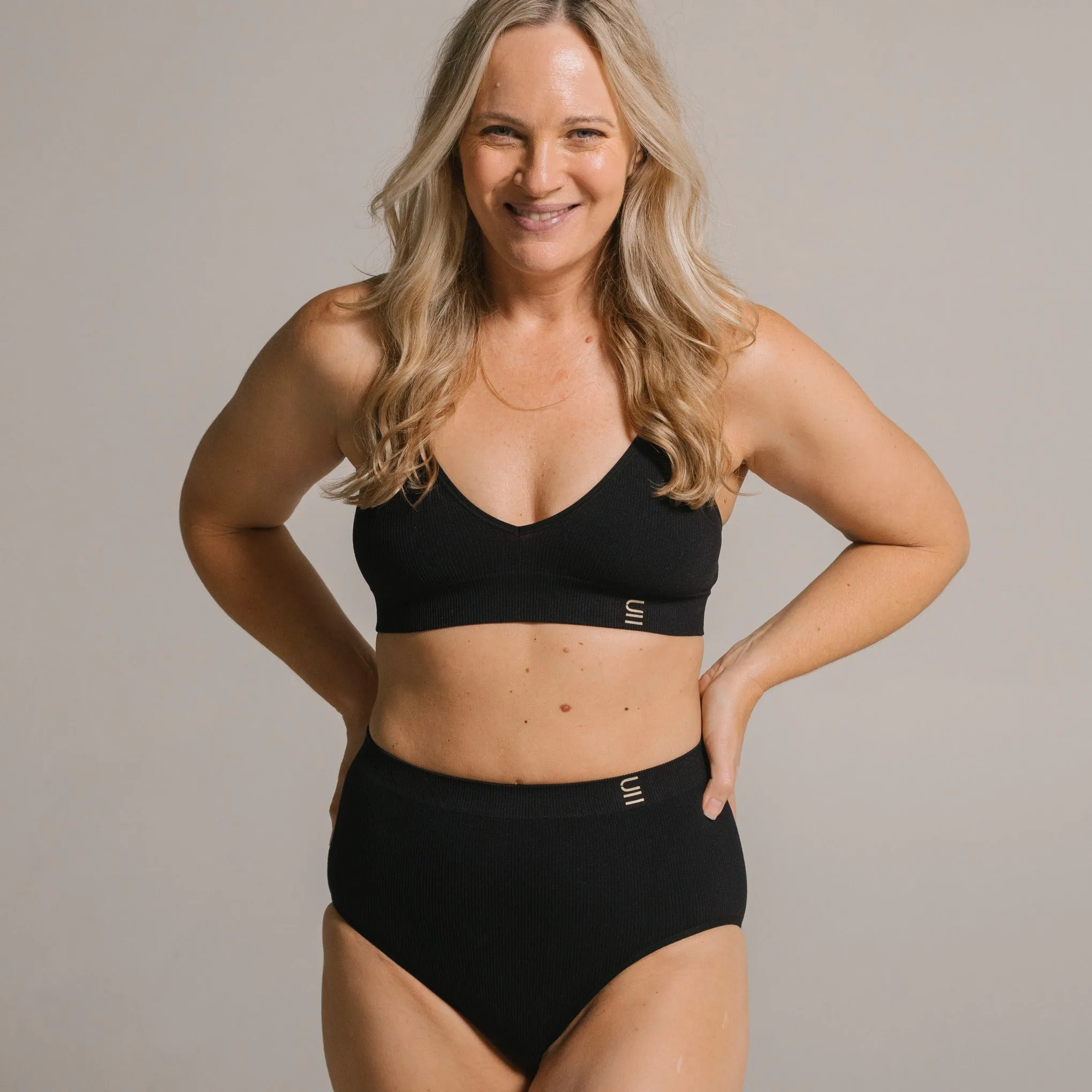 Recycled Wireless Bra A-D - Black