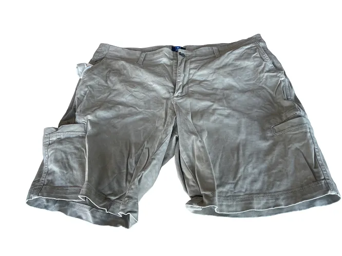 Vintage Men's George beige cargo short in 2XL| L9 W38| SKU 4427